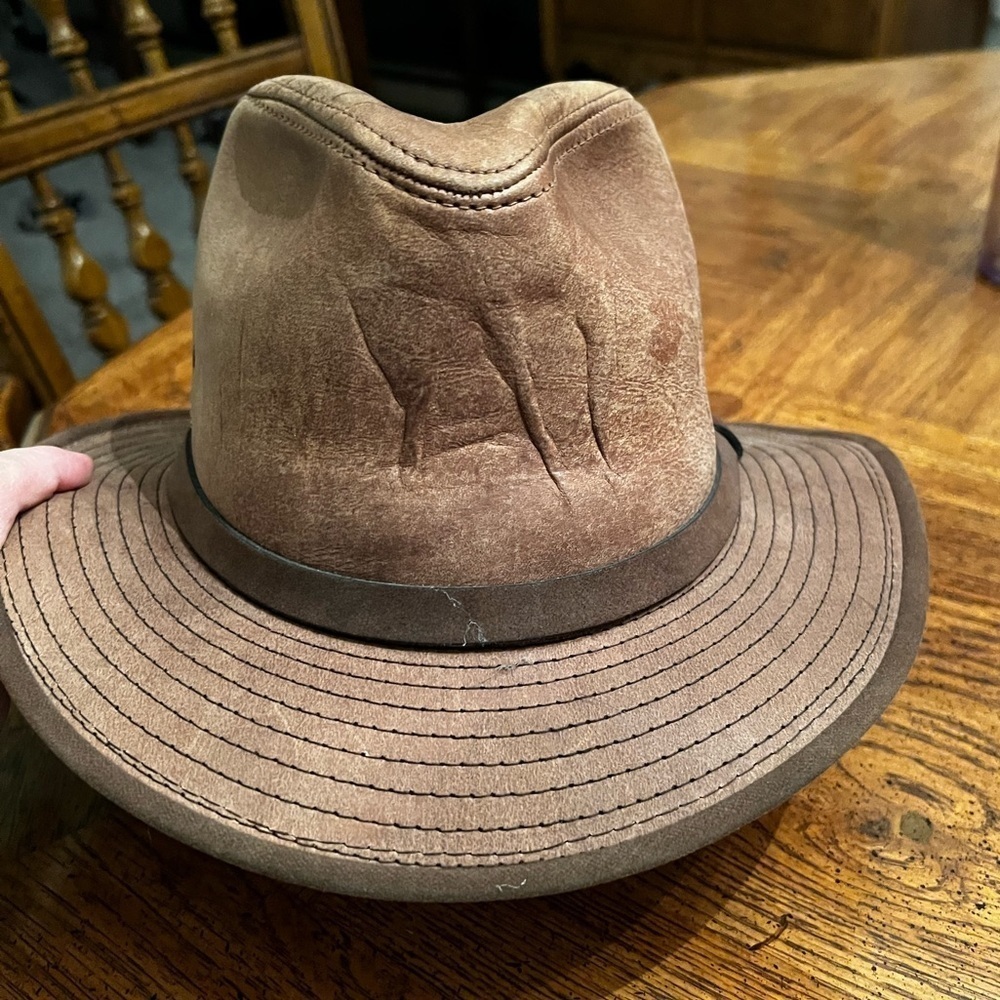 Vintage Mens leather hat size M